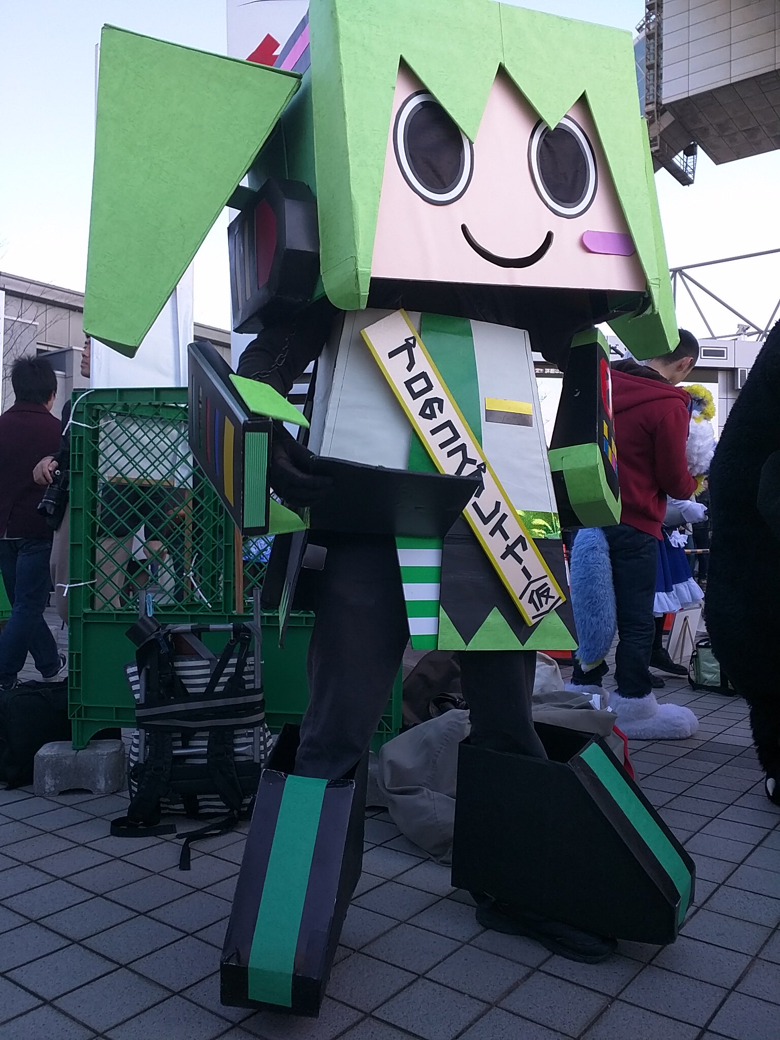 コスプレイヤー 縞パン  / X