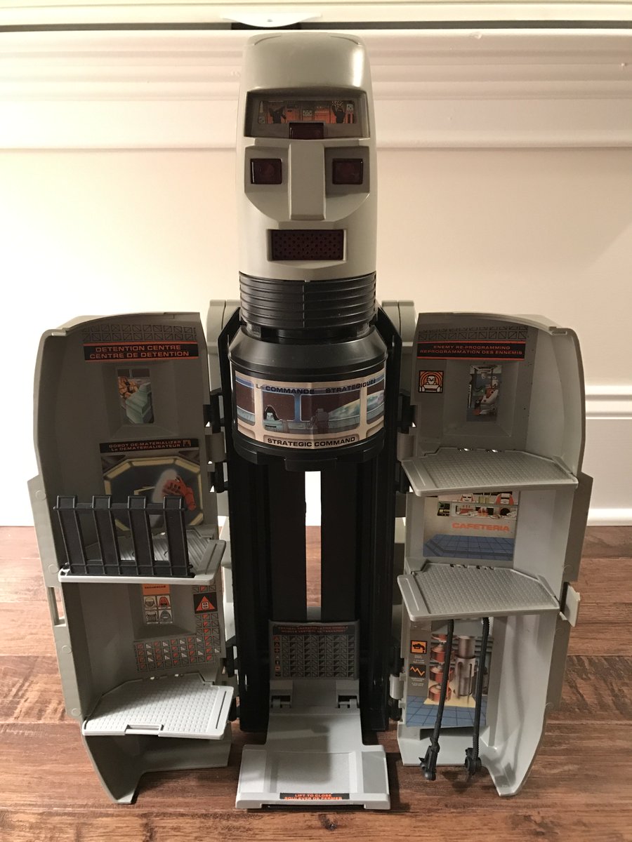 TBTheClockToys's tweet photo. 1984 Tonka "GOBOTS" COMMAND CENTER (Mobile Fortress) Playset just added to store. #Tonka, #GoBots, #CommandCenter, #MobileFortress, #Playset https://t.co/0MlmecKUS3