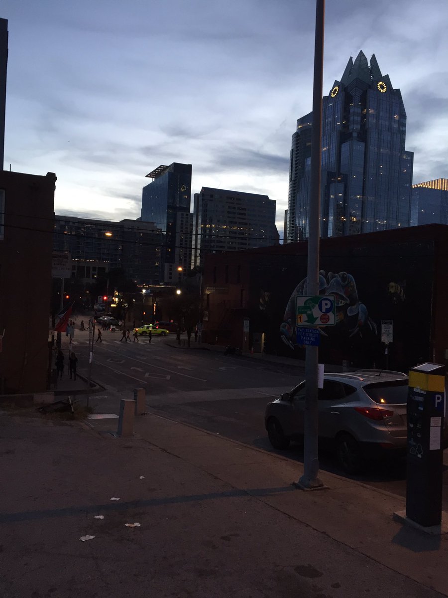nosaj7070's tweet photo. Back to the dirty 6th day two#happy new year from Austin https://t.co/2YAo5yREqj