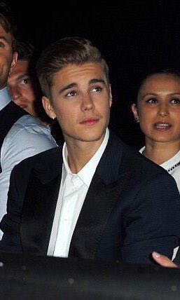 ibieberthought's tweet photo. He is so beautiful https://t.co/USozkaHVH7