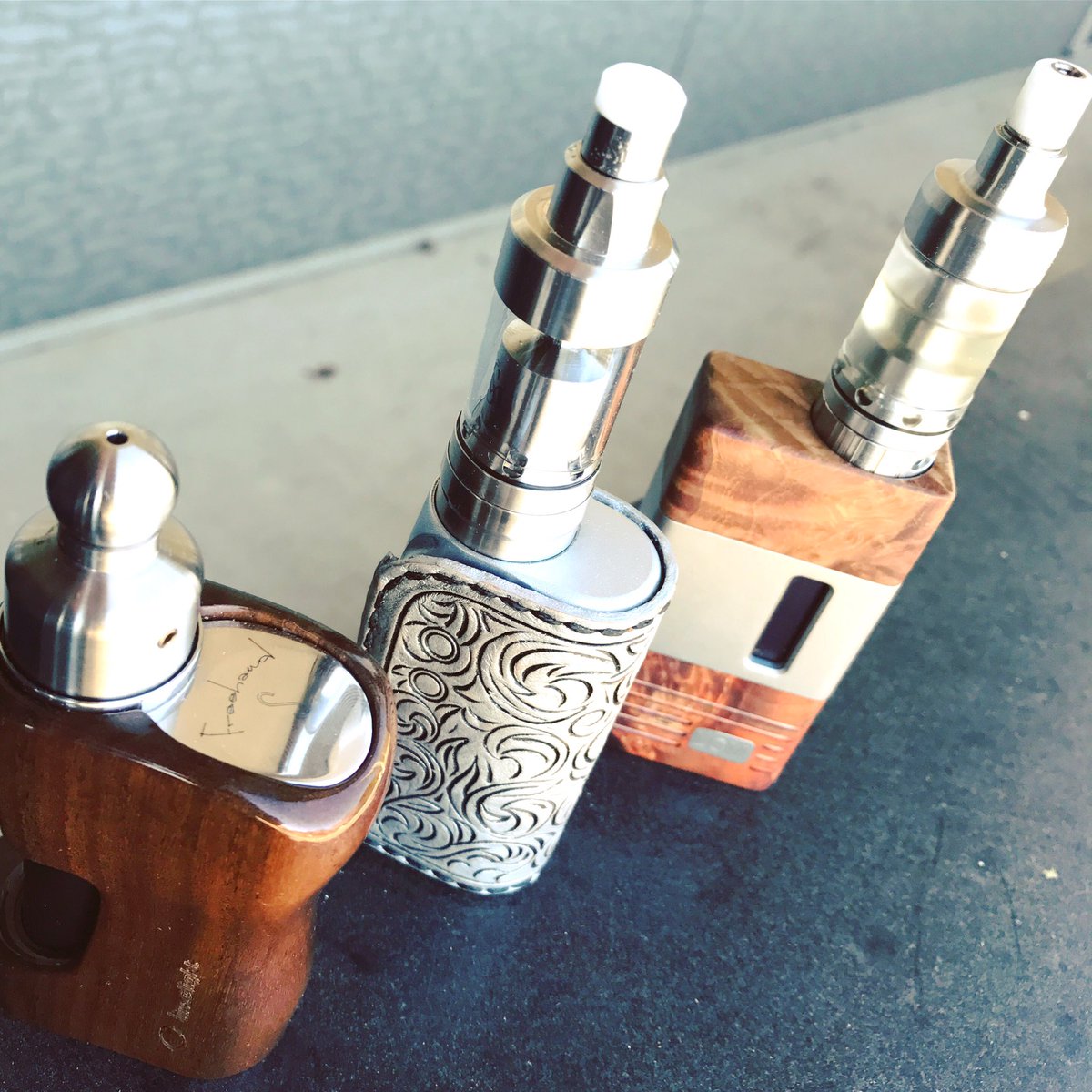 koi_vapelife's tweet photo. 今日はこの子達でVape
Hussarの正解が未だに見えてません https://t.co/CYLWTPhQFE