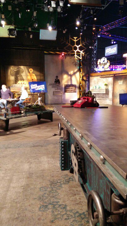 kuhb00m's tweet photo. A visit to @theblaze Studio in Dallas ends in an appearance on the @glennbeck with @DocThompsonShow
#DMs2016 https://t.co/ge2d9sEEAb