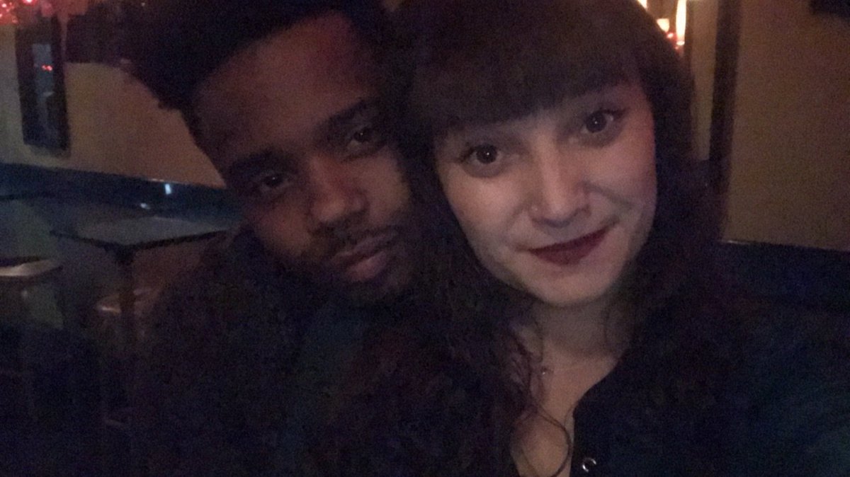 Restless_Genius's tweet image. enjoying new years w mi amore #NewYearsEve