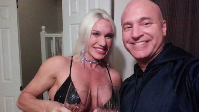 Love My friends! https://t.co/gmQNlZlWbr<a href="/tag/femalemuscle"class="tags"><span>#femalemuscle</span></a><a href="/tag/sessiongirls"class="tags"><span>#sessiongirls</span></a>