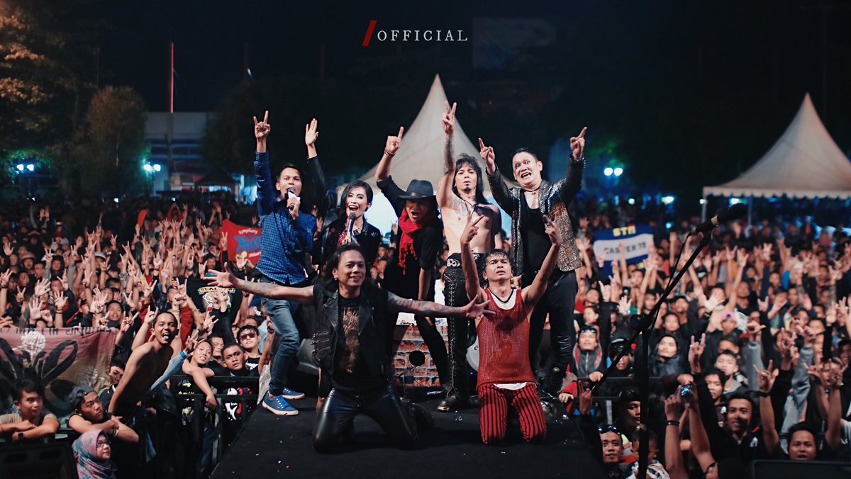 Happy New Year 2017 from /rif. Together we rock the nation. #rifband