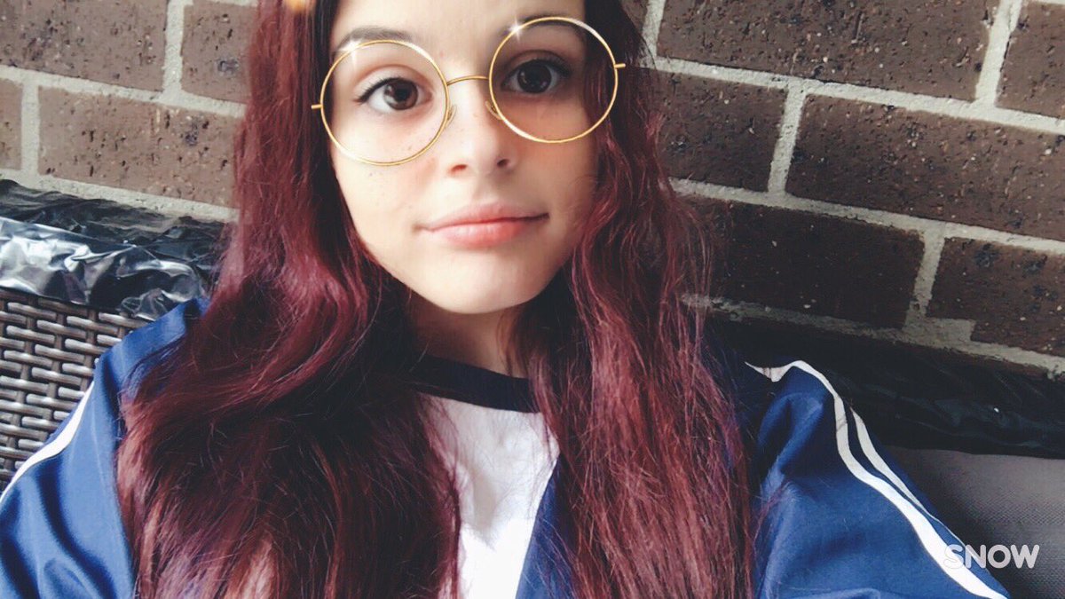 sspresomartini's tweet image. first selfies of 2017 ft. this cute ass filter that makes me look 5 years younger