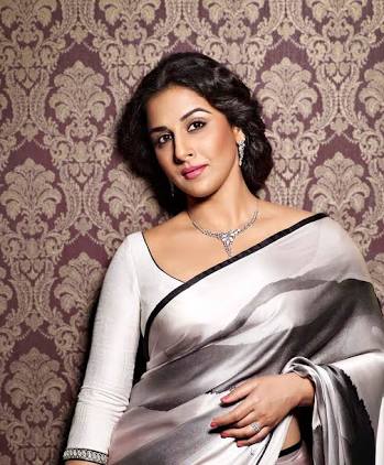 Wishing a Very Happy Birthday To The ooh la la girl of Bollywood 
Vidya Balan 