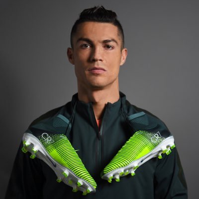 KingWilliam15's tweet photo. Rinaldo https://t.co/VCNbvd9iti