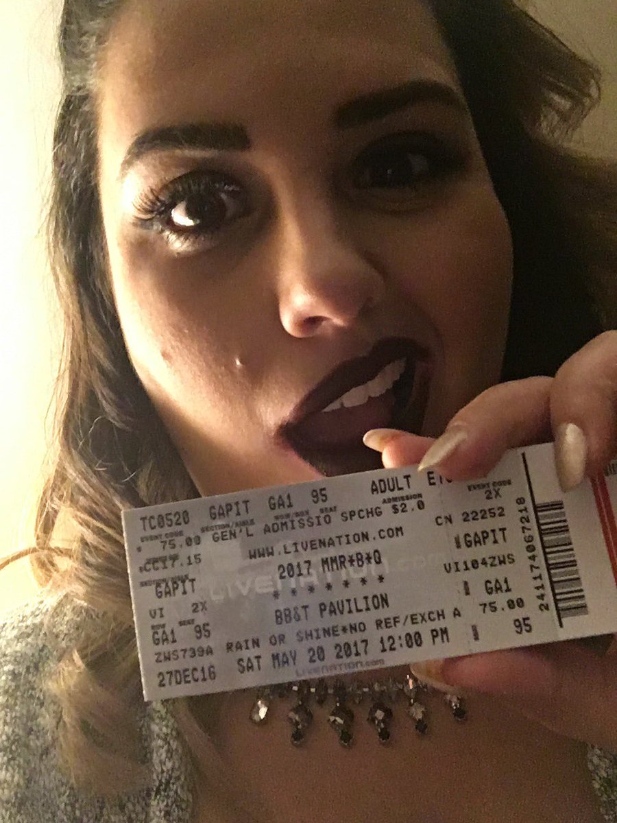 lexie_crazy's tweet photo. Came home from work today to this glorious present! Can it just be May 20 already?! #ibelonginthepit #godsmackday @PrestonSteve933 @933WMMR https://t.co/UMRj7173xg
