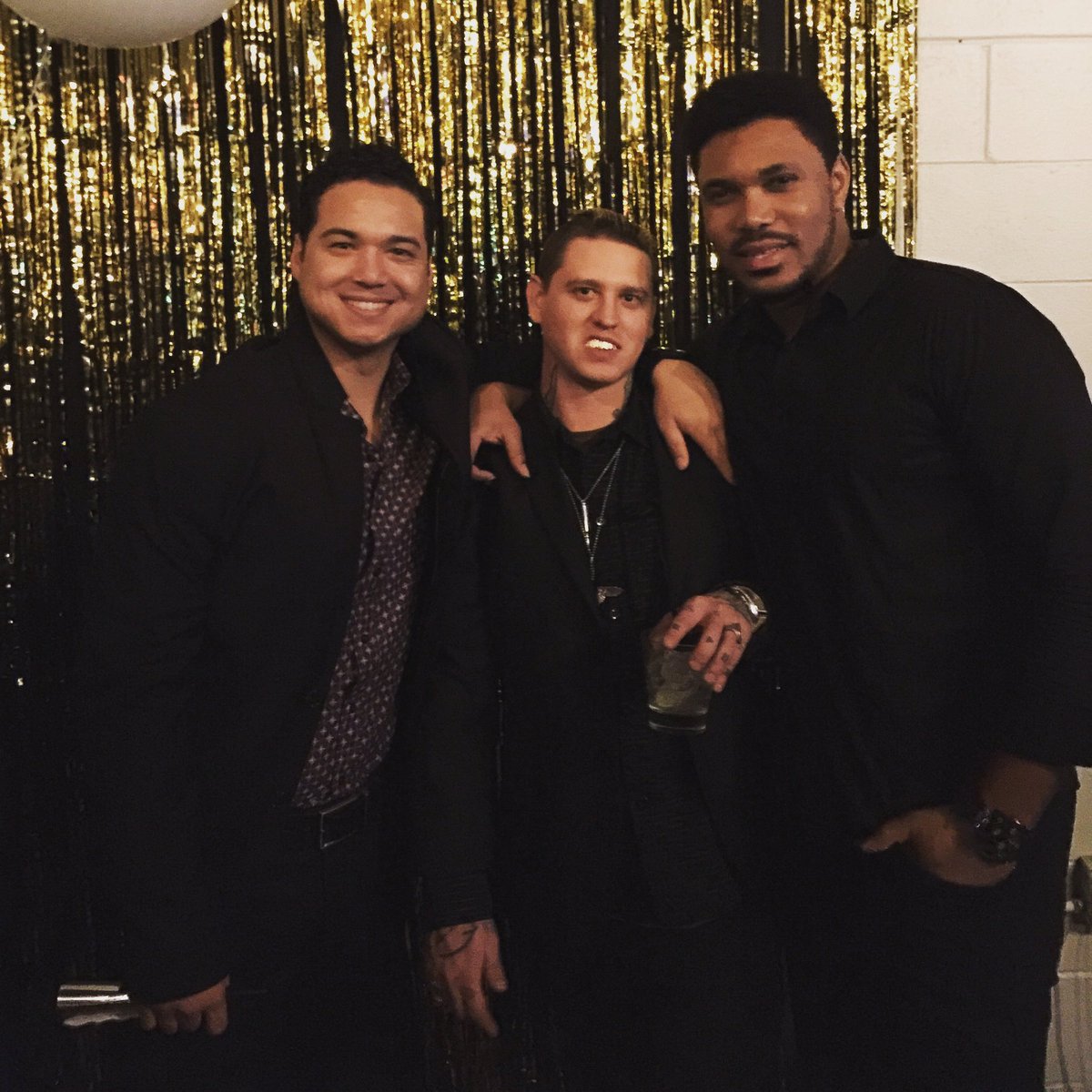 Adambombz's tweet photo. 2016 is finally over #F2016 https://t.co/t4mWsu6L8r