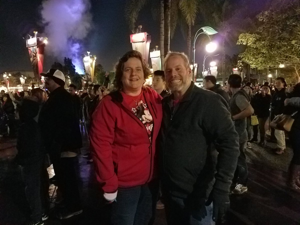 michael80578974's tweet photo. Happy new year https://t.co/dT3eNLwZTO