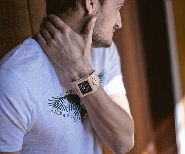 GadgetFlow's tweet photo. The Garwood #WoodWatches https://t.co/413FwbB6wW Designed with a contrasting #blackcopper face or colored faces! https://t.co/bEartFzLiH