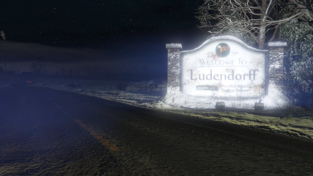 LudendorffDaily's tweet photo. The Los Santos blizzard has moved up to North Yankton! Over six inches of snow is expected within the next 24 hours! https://t.co/RZJcYEn7I9