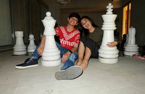 syifhadju's tweet photo. Cinta tidak mengenal hambatan. Cinta melewati rintangan secara bersama, untuk sampai ke tempat tujuan yang penuh harapan @Anggaaldy_16 😘😍💑❤ https://t.co/LYfP39I96x