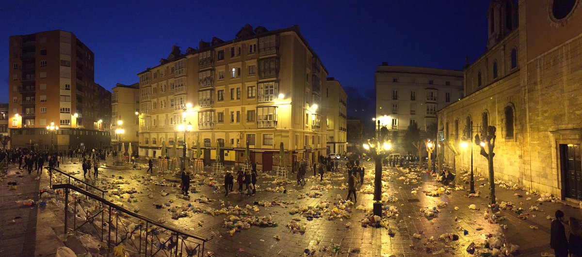 Santanderuco's tweet photo. TRADICIÓN SANTANDERINA 🍻 https://t.co/87NIL6dmWM