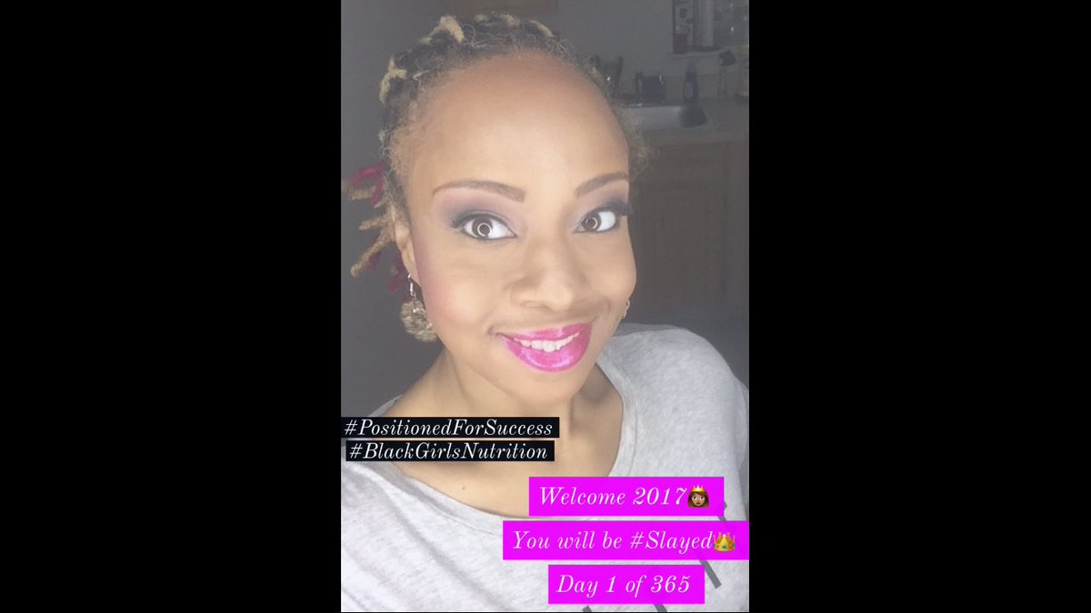 KatiaHealthGuru's tweet image. Welcome 2017👸🏽
You will be #Slayed👑
Day 1 of 365
Legggo!!!
#PositionedForSUCCESS
#BlackGirlsNutrition 
#EatClean 💞💞💞