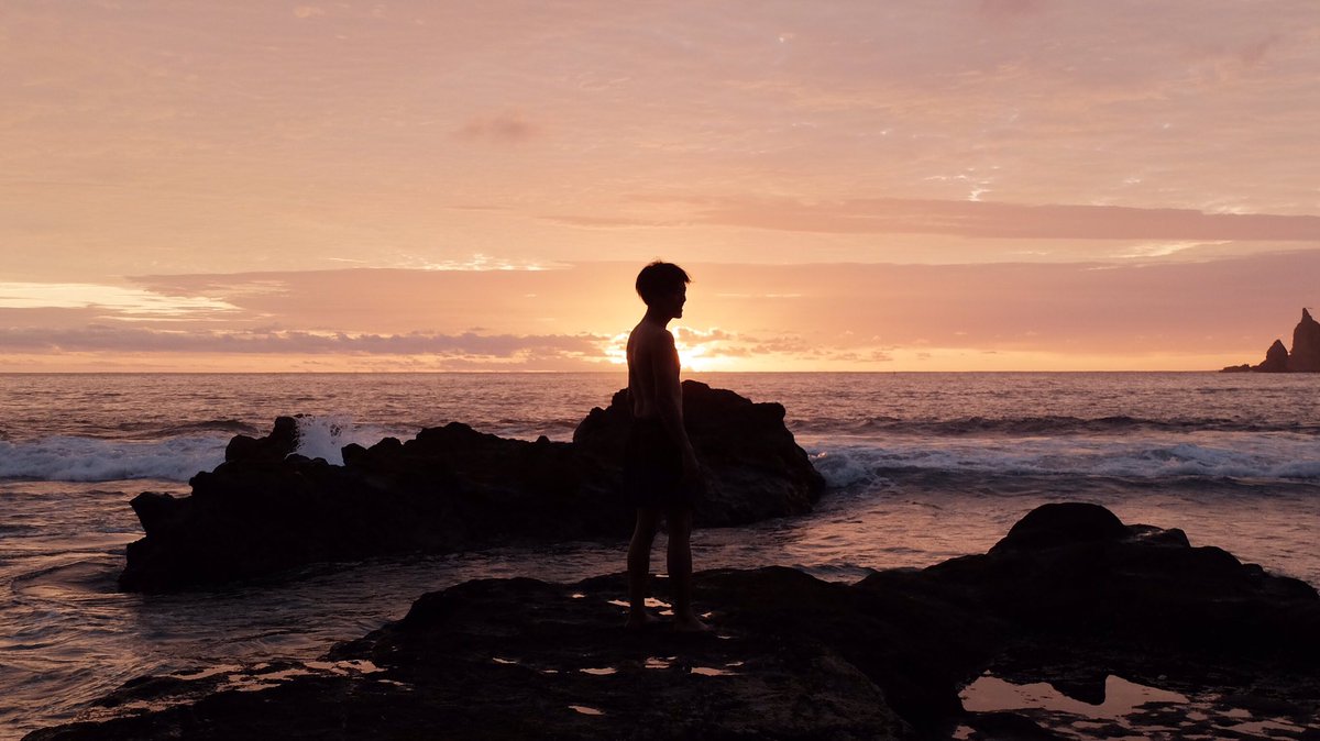 SEMANGAT DATANG #KembaliDi2017 dari Aku, Wediombo. Indonesia.