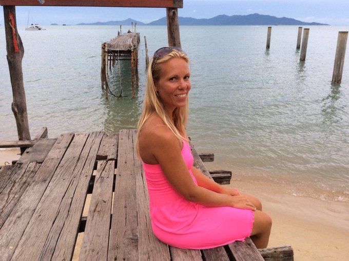 Ik wens iedereen een goed 2017!en voor mezelf hoop ik wat meer nachtrust komend jaar 😂 https://t.co/<a href="/tag/boefje"class="tags"><span>#boefje</span></a>