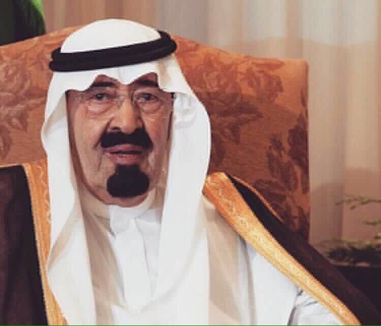 Alshaikh2's tweet photo. في مثل هذا اليوم ٣ / ٤ / ١٤٣٦ رحل عنا والد الجميع #الملك_عبدالله_بن_عبدالعزيز و كانت وصيته  "لاتنسوني من دعاؤكم " رحمك الله ياملك الانسانية. https://t.co/zxYwmGShEH