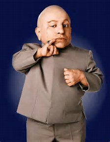 01/01 Happy Birthday to Mini Me - Austin Powers star Verne Troyer is 48 today 