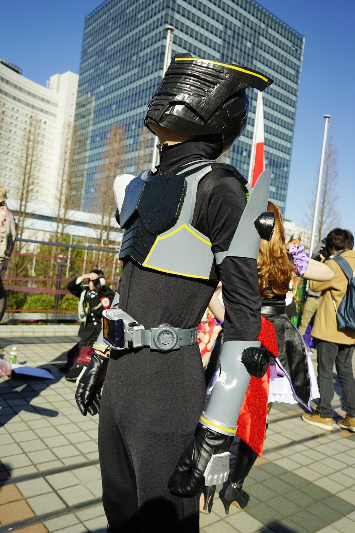 【受注制作・塗装済み完成品】仮面ライダー龍騎 コスプレ用フルスーツ一式 Amazon | TAMASHII NATIONS S.I.C. 仮面ライダー龍騎 約190mm