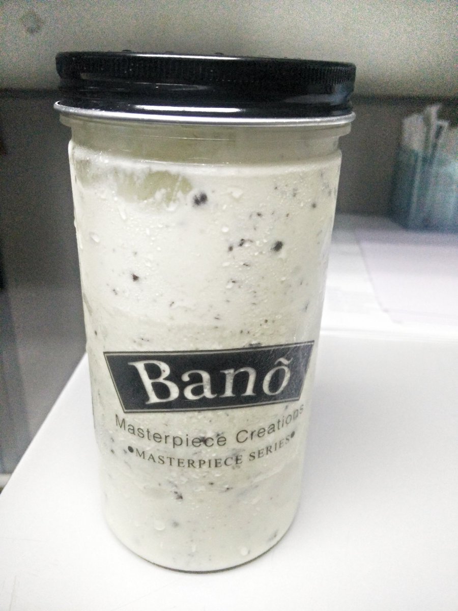 wawaaqilah's tweet photo. Will be my favourite ice-cream after this. Yummy!! ππ
#banocreamery #icecreamlover #bittersweetmint https://t.co/LQRQyHzfLQ