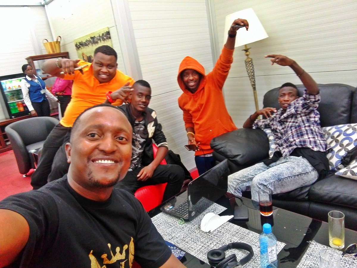 mzaziwillytuva's tweet photo. LODWAR Get Ready For BET Award Winner @eddykenzoficial And #MsetoCrew At @marbleclub254 https://t.co/wxUqEtC1Qu