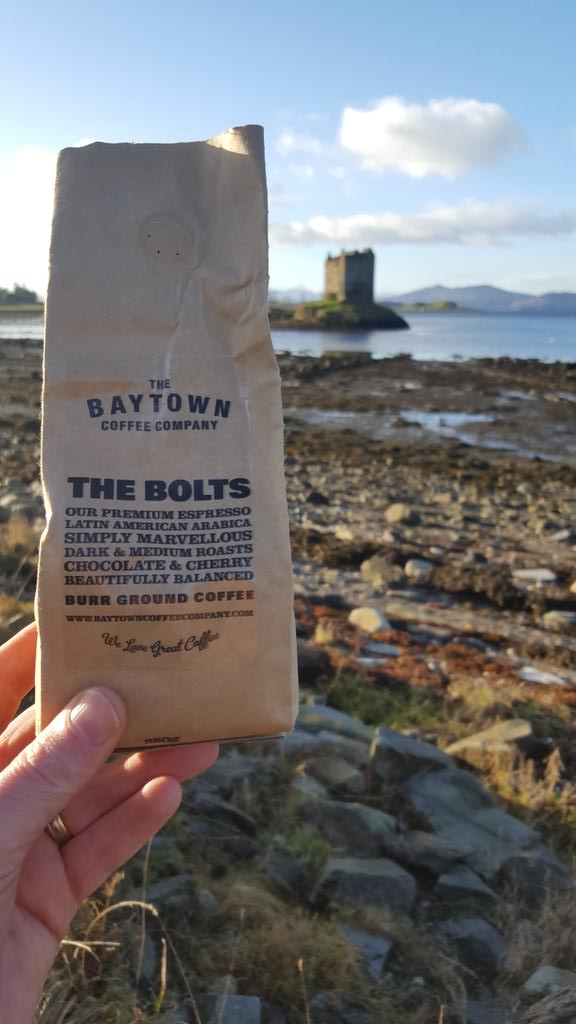 BobOnSkye's tweet photo. The Bolts from @BaytownCoffee is so good I have to take some everywhere with me. Today we are at Castle Stalker, near Oban #CoffeeOnTour https://t.co/rwbHaNHnFN