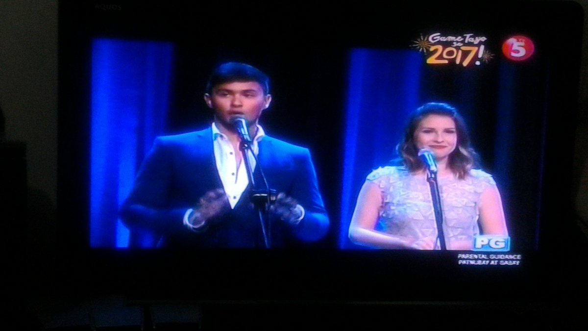 _DiploMatts_'s tweet photo. @mateoguidicelli and @tippydossantos8 #AwitAwards2016 #TV5 https://t.co/OO88Idmzh7