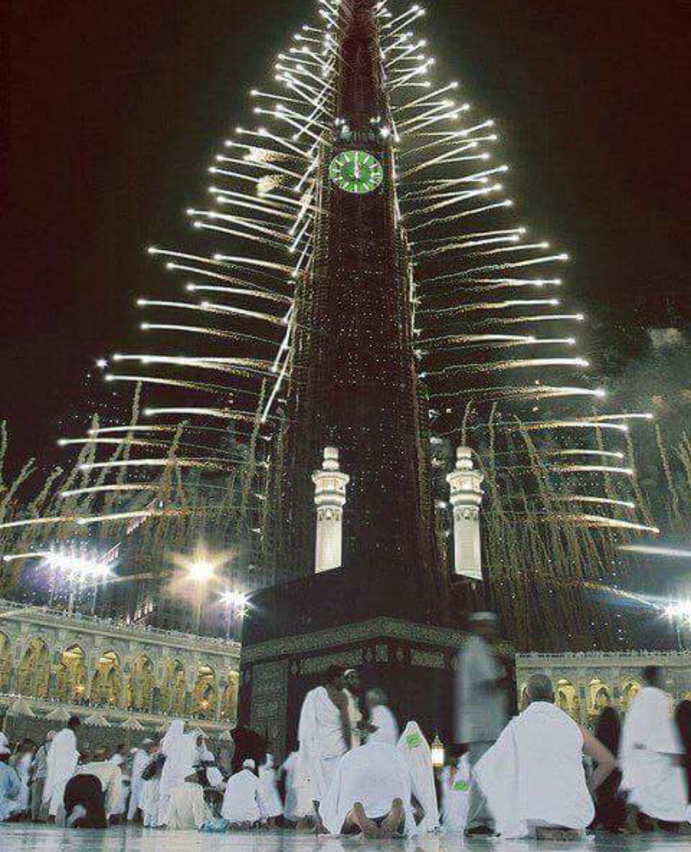 в саудовской аравии нельзя праздновать новый год. христиане в саудовской аравии. хэллоуин в саудовской аравии 2022. новый год в саудовской аравии. в саудовской аравии нельзя праздновать новый год.