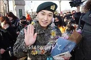 Happy Birthday laki orang a.k.a Lee Sungmin Wish you all the best    