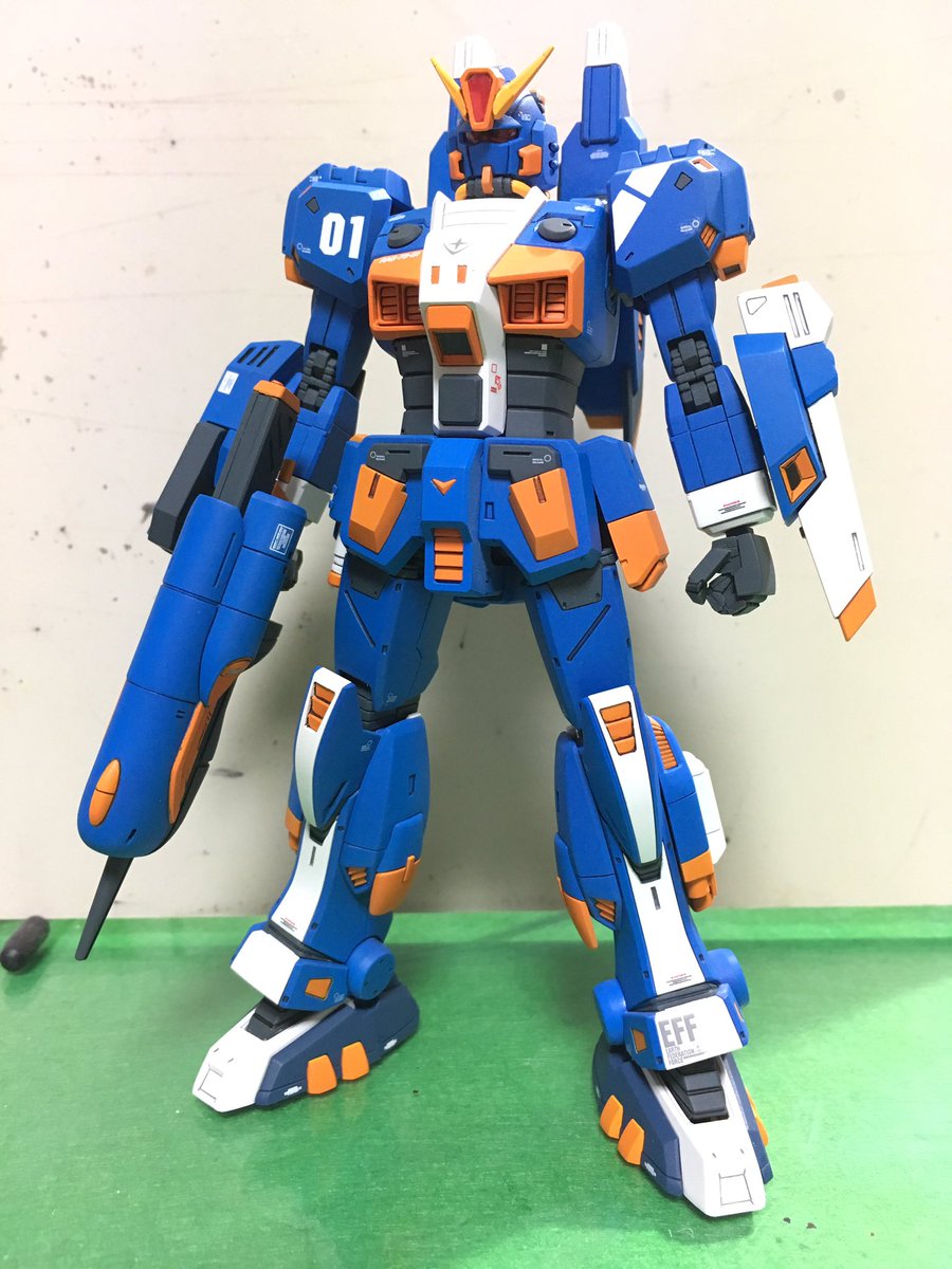 つま Rrm Ar Twitter 17年 最初の完成は水中型ガンダムです 頭部アンテナがめんどかった 水中型ガンダム