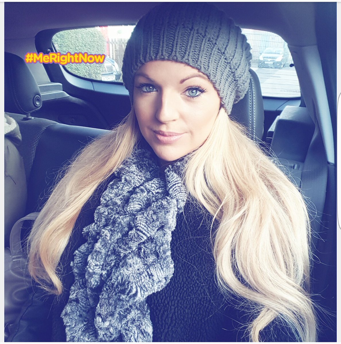 SnapbackKelly's tweet image. 1st pic of 2017, all cosy ready for the standard family walk you do Newyears day 😂 #Newcastle #HomeForTheHolidays