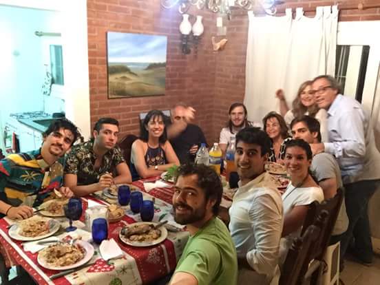 planzaniweb's tweet photo. 📷 Peter festejando año nuevo con familia y amigos (créditos @daniii_blol ) https://t.co/vFwPGYG8a1