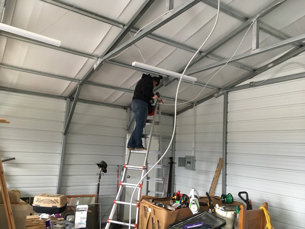AllElectricTN's tweet photo. Adding #ledlights and outlets to a new garage in #Morrison #Tennessee https://t.co/oqRjGAJ4R5