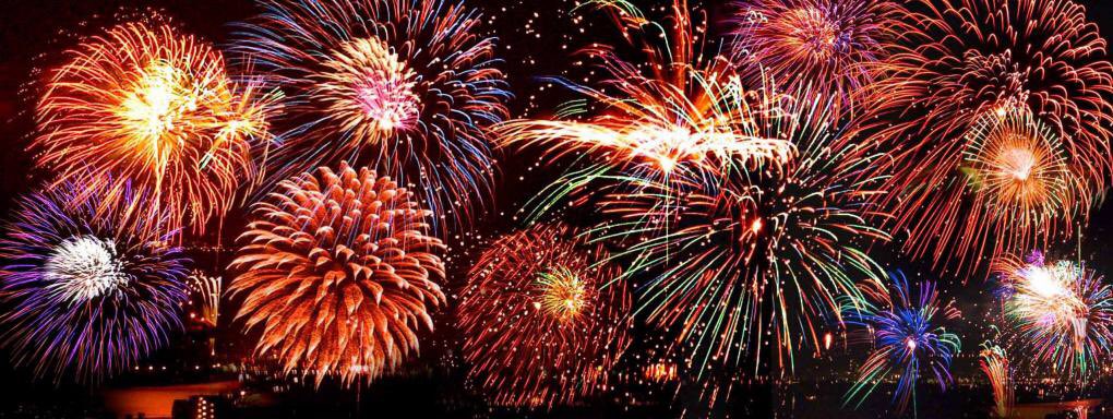PeyronAder's tweet photo. Excellente année 2017 à tous ! Qu'elle vous soit douce, pleine de bonheur, de joie et de nombreux accomplissements ! https://t.co/M1IHJ75Ku9