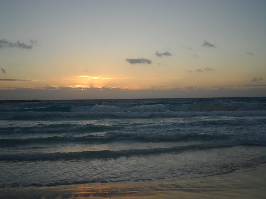 VisitandoCancun's tweet photo. #SeTermina2016y damos la bienvenida al nuevo ciclo #HAPPYNEWYEAR #Feliz2017 #FelizDomingo #FelizAnoNuevo #Cancun #QuintanaRoo #Mexico https://t.co/KIvhaqYKmA