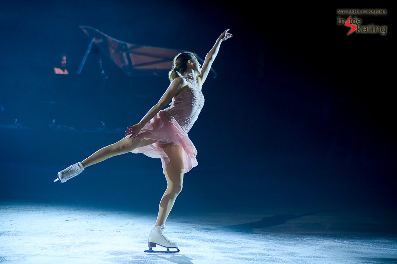 What about reliving some of the biggest moments of <a href="/TheIceLegends/">Ice Legends</a>? No better way to start the New Year: goo.gl/9df9Md <a href="/msKOSTNER/">Carolina Kostner</a>