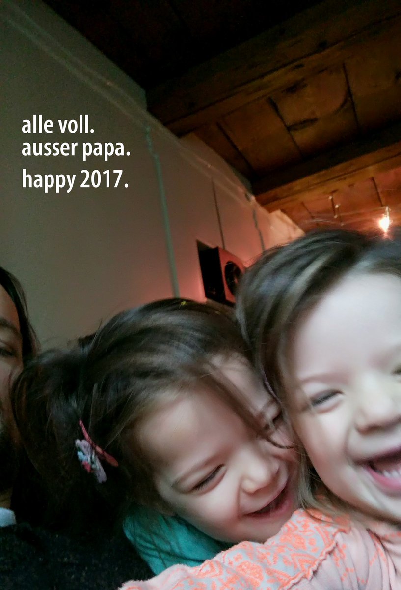 #twins #werbrauchtschonmehrgesellschaft #happy #2017
