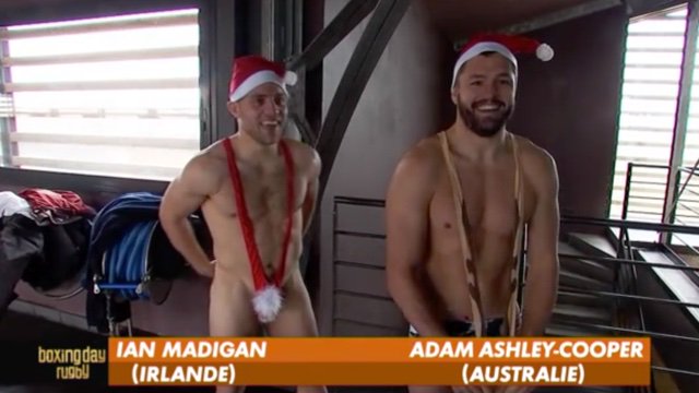 LeRugbynistere's tweet photo. VIDÉO. INSOLITE. Adam-Ashley Cooper et Ian Madigan prennent un bain glacé en mode Borat : https://t.co/fxSENtg8dk #PlaisirDesYeux https://t.co/uJ2xoYimgM