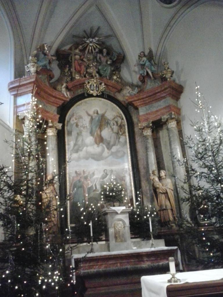 bertalanatya's tweet photo. Még nyolcadában kívánok mindenkinek boldog karácsonyt és áldott #ujev -et plébániáimról: #Csorna #Acsalag #Magloca https://t.co/44k6eiquKi