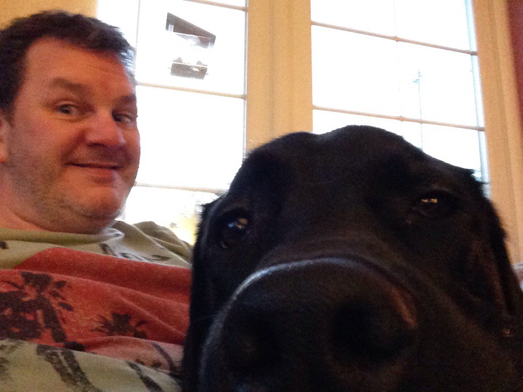 NAshwangler's tweet photo. Send just £2 a month so Rufus can have his tea #sadlab https://t.co/5qnDoNK9za