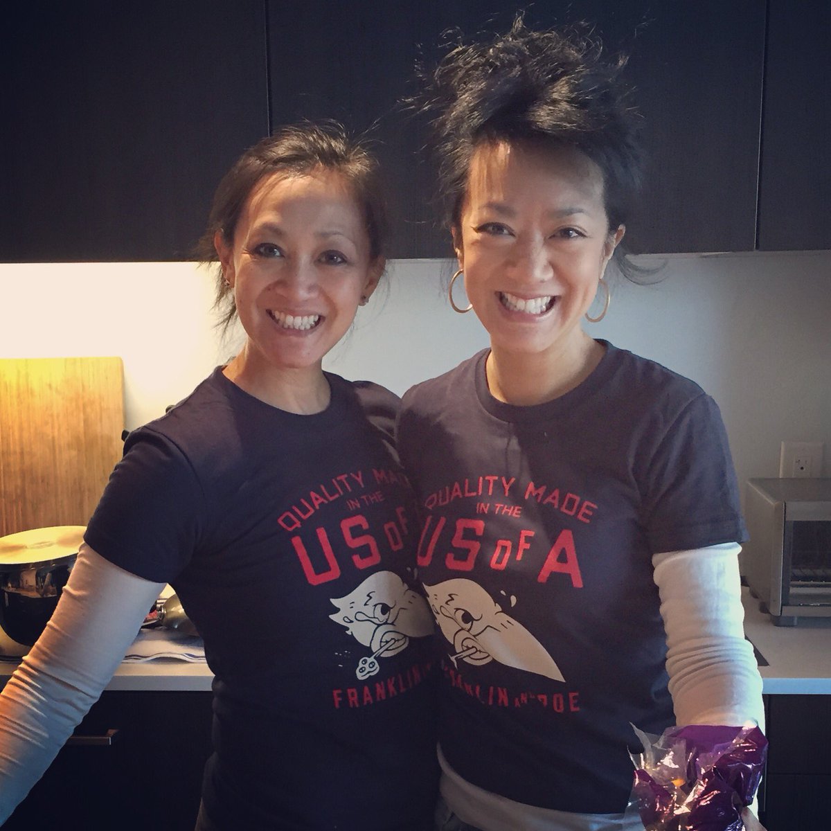 anjusan's tweet photo. Great minds think alike! #totallyunplanned #sisters #notreallytwins #evenfooleddax https://t.co/kQuxCkutpJ