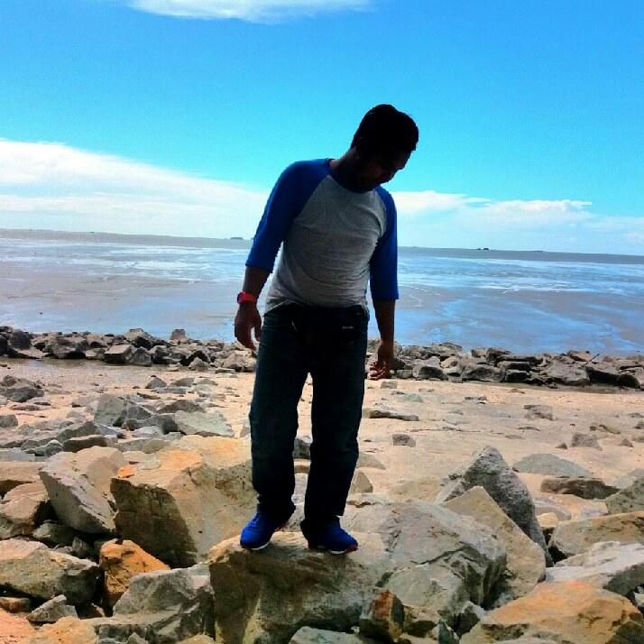 pukitembam1's tweet photo. Come hangout with me on #BIGOLIVE. https://t.co/M7ag0MGUgO https://t.co/5JvWKZaYwb