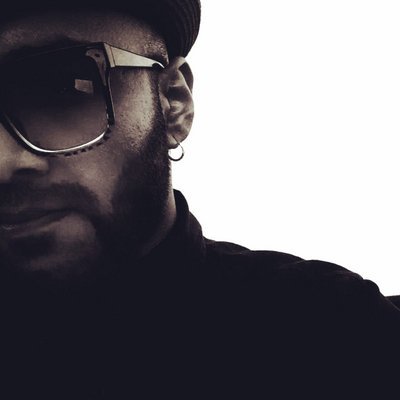 FilmyTweetsNow's tweet photo. Benny Dayal: Crushed with your love and singing ❤️Shwetha #TeamNeeti #VoiceIndiaMagic: Benny Dayal… https://t.co/xxfvOf3iz8 #TweetsNow https://t.co/jkfOcrXx6Y
