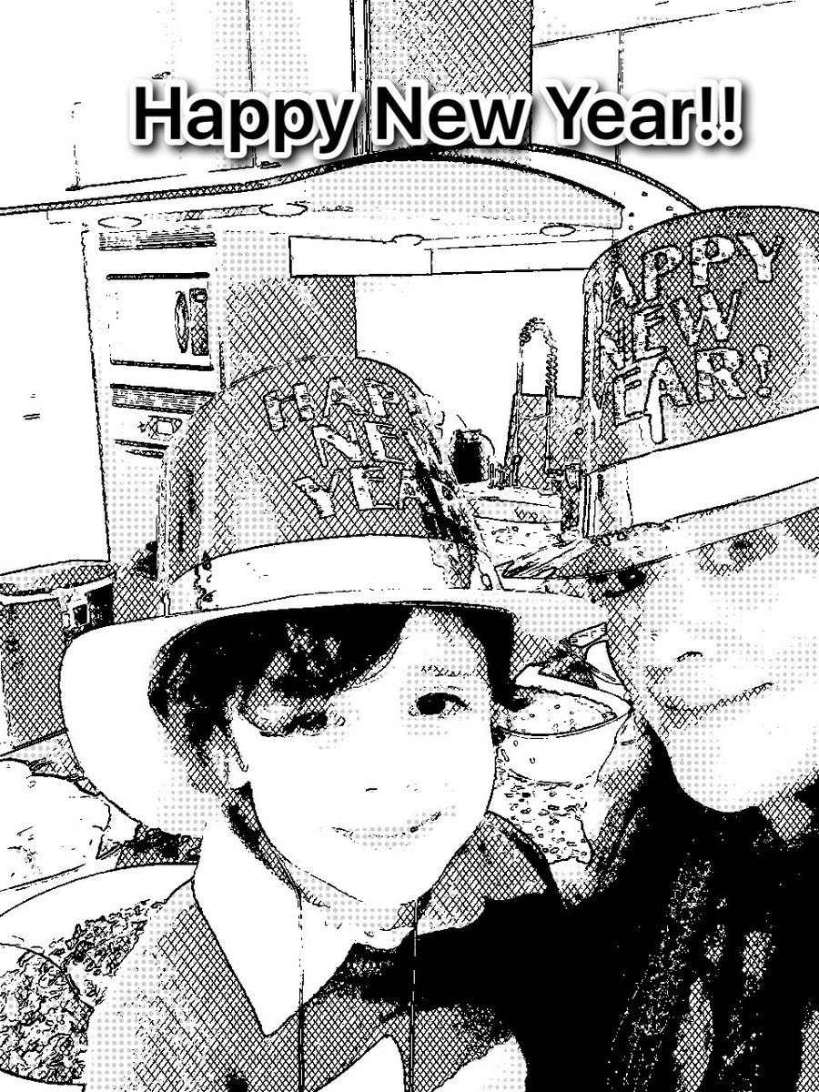 jessaquebelleza's tweet photo. Happy New Year 2017!! #babylucca #comicnight https://t.co/RDS1ITi7vH