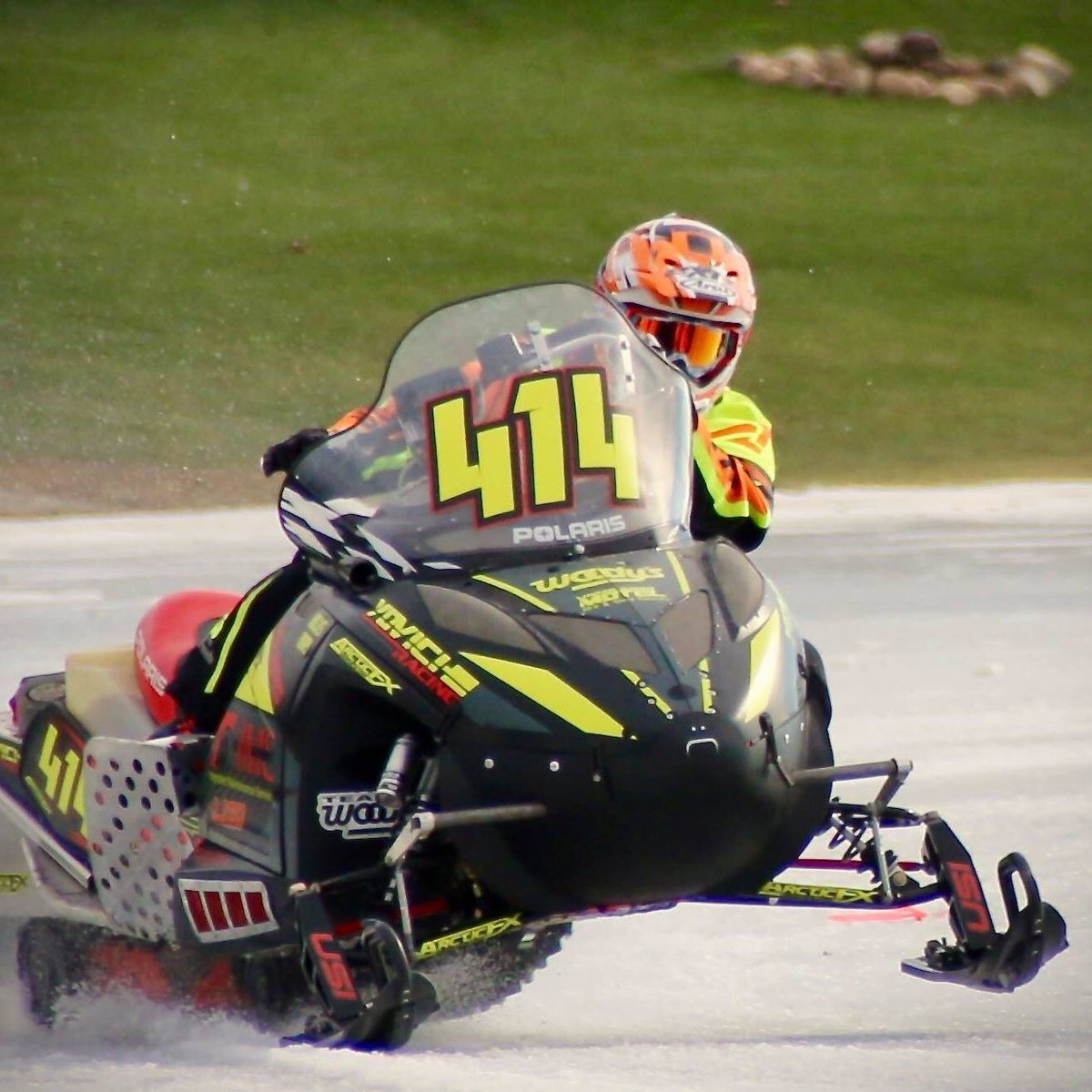 YovichRacing's tweet photo. Caught this sweet shot of driver James Hicks tearing it up on the 414 sled yesterday. We. Are. Ready. #AllLeftTurnsFromHere 🏁 https://t.co/jgTJONtDth