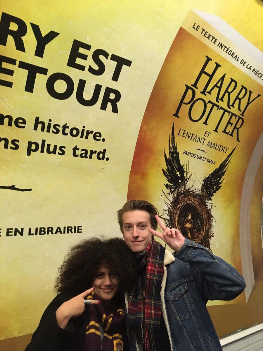 spiderwaIker's tweet photo. Octobre. Marathon HP à Paris encore une fois avec les baes. ⚡️ #GoodThingsIn2016 https://t.co/mmX5ZA2Xvj