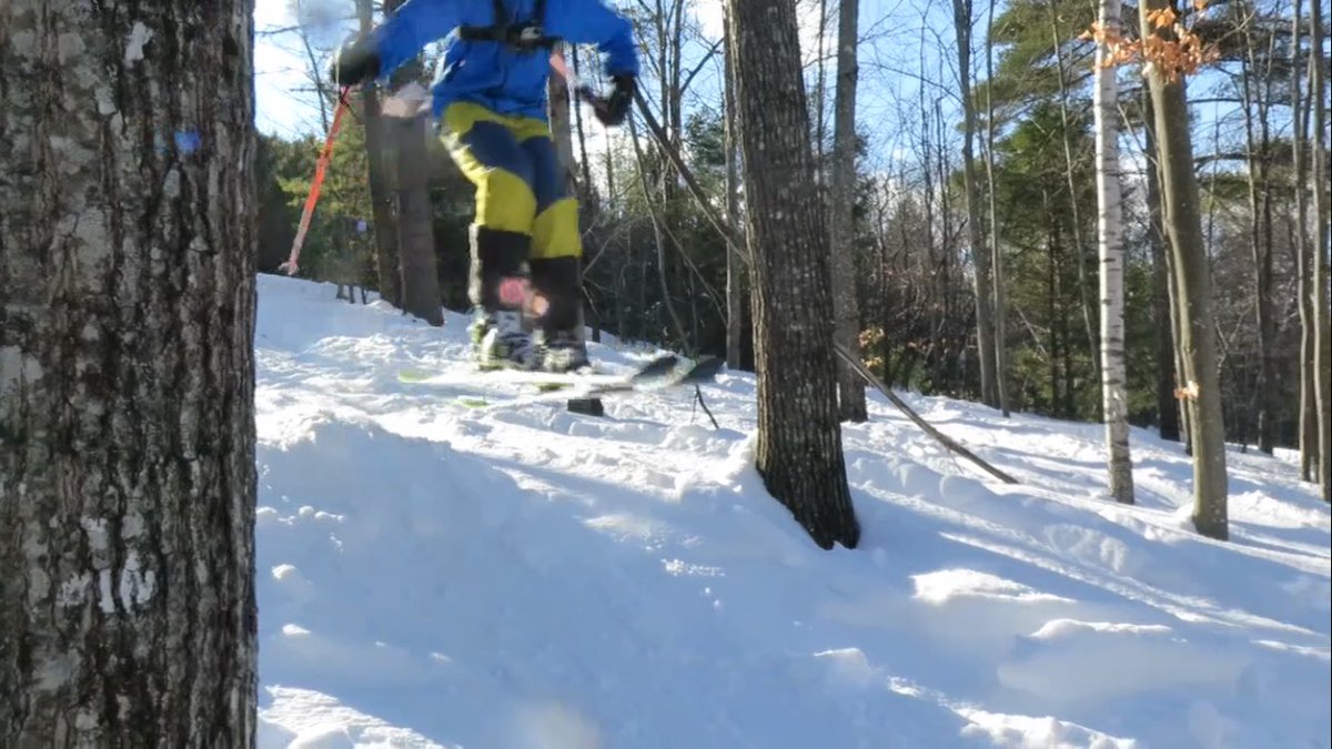 shreddbrothers's tweet photo. Shredding through the glades today at @ShawneePeakME looking forward to 2k17!!🤘🏻👌👊 https://t.co/vnfpVNyYOC