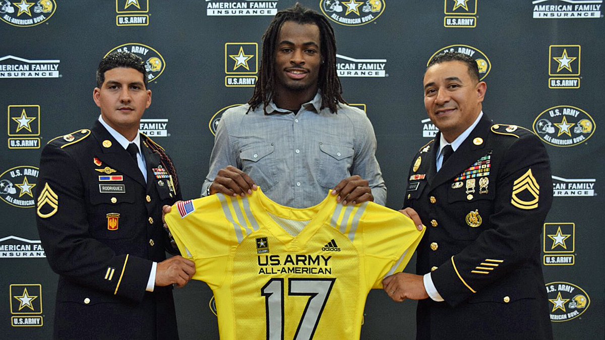 BrandonHuffman's tweet image. The No. 1 prospect in 2017, 5-star RB Najee Harris, will finalize his decision this week during Army Bowl week ($) scout.com/college/footba…